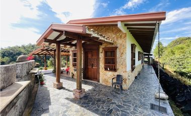 Se vende finca de 2.5 hectáreas en San Roque, Antioquia