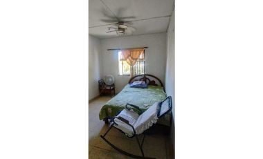 Casa y Locales Comerciales  en Venta La Arboleda Soledad