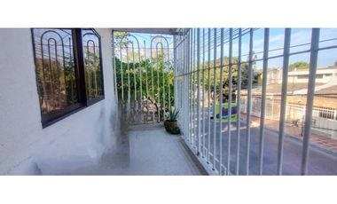 Casa y Locales Comerciales  en Venta La Arboleda Soledad