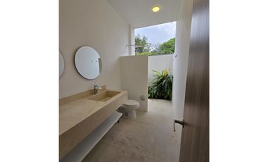 CASA CAMPESTRE EN VENTA EN GIRARDOT