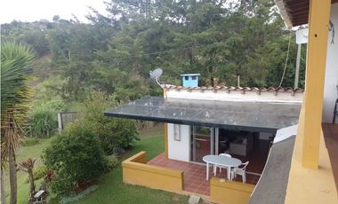 FINCA SAN VICENTE, ANTIOQUIA A 2 KM DEL PUEBLO