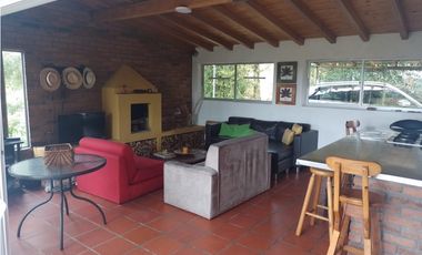 FINCA SAN VICENTE, ANTIOQUIA A 2 KM DEL PUEBLO