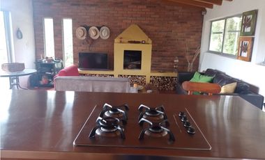 FINCA SAN VICENTE, ANTIOQUIA A 2 KM DEL PUEBLO