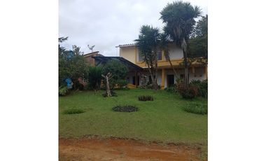 FINCA SAN VICENTE, ANTIOQUIA A 2 KM DEL PUEBLO