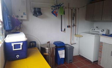 FINCA SAN VICENTE, ANTIOQUIA A 2 KM DEL PUEBLO