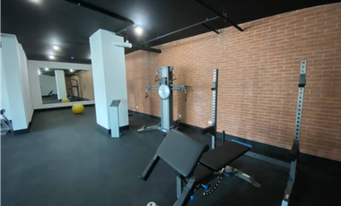 SE ALQUILA  BELLO APARTAMENTO EN LA CRESTA