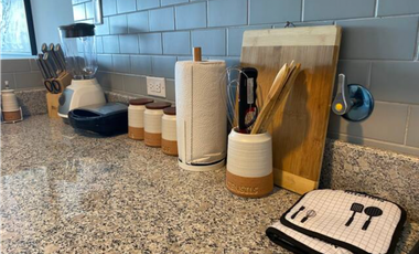 SE ALQUILA  BELLO APARTAMENTO EN LA CRESTA