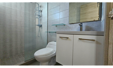 SE ALQUILA  APARTAMENTO EN LA CRESTA