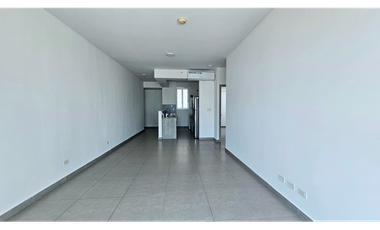 SE ALQUILA  APARTAMENTO EN LA CRESTA