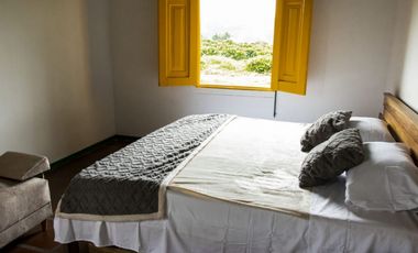 FINCA EN CHINCHINA  PAISAJE CAFETERO  16 PAX