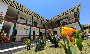 HERMOSA  FINCA  CAFETERA  CAP  24 PAX   - TREBOL  -