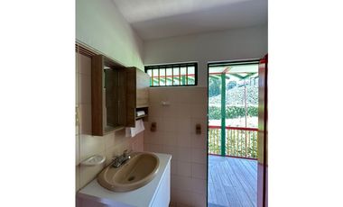 HERMOSA  FINCA  CAFETERA  CAP  24 PAX   - TREBOL  -