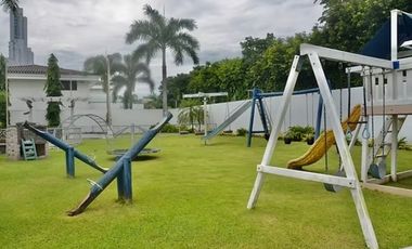 Se Vende Terreno en Costa Del Este