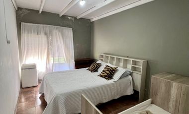 Casa en venta c/ cochera en Gualeguaychú