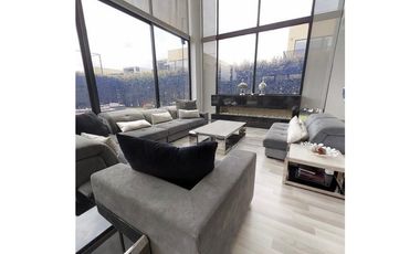 Arriendo casa en Cota Vila Style