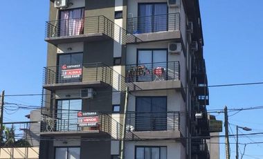 Monoambiente en Av.Mitre 2998 venta inmediata