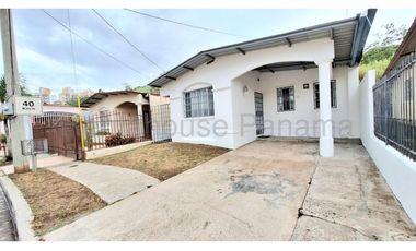 Casa en alquiler en Villa Lucre YM