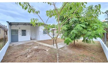 Casa en alquiler en Villa Lucre YM