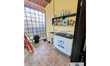 Alquilo casa full amoblada en La Fontana, David! Negociable