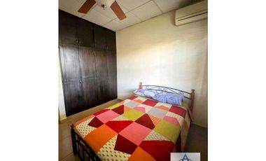 Alquilo casa full amoblada en La Fontana, David! Negociable