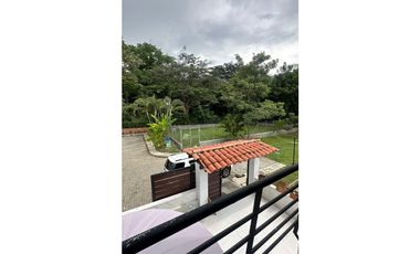 VENTA CABAÑA EN UNIDAD CERRADA, SAN JERONIMO. ANT