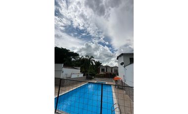 VENTA CABAÑA EN UNIDAD CERRADA, SAN JERONIMO. ANT