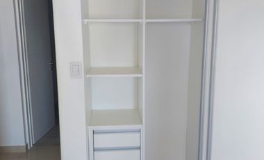 Impecable departamento 3 ambientes con cochera en Lanús