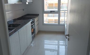 Impecable departamento 3 ambientes con cochera en Lanús