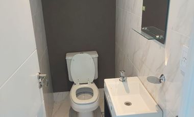 Impecable departamento 3 ambientes con cochera en Lanús