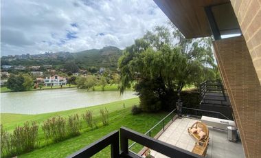 ESPECTACULAR CASA CAMPESTRE VISTA AL LAGO APOSENTOS