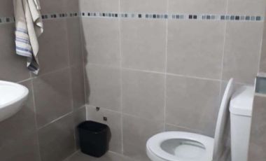 Casa 2 dor. c/cochera Güemes al 300 (B° Floresta, entre Piedras y Gral. Paz)