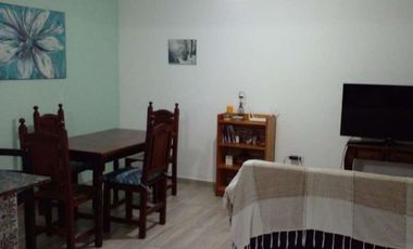 Casa 2 dor. c/cochera Güemes al 300 (B° Floresta, entre Piedras y Gral. Paz)