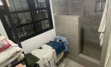 Casa 2 dor. c/cochera Güemes al 300 (B° Floresta, entre Piedras y Gral. Paz)