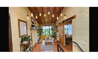 Finca en venta Marilla, con apartamento independiente