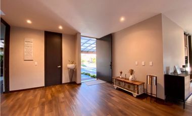 CASA EN VENTA VILLA DE LOS PINOS