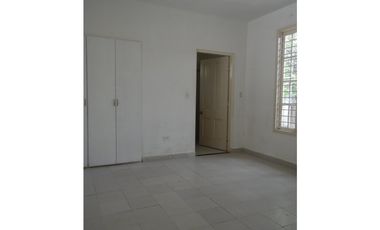 CASA COMERCIAL EN ALQUILER EL PRADO SANTA MARTA