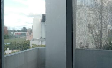 Alquiler Anual Casa Salida A La Laguna - Canning