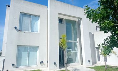 Alquiler Anual Casa Salida A La Laguna - Canning