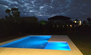 Alquiler Temporada - Anual Con Piscina - Minimalista Canning