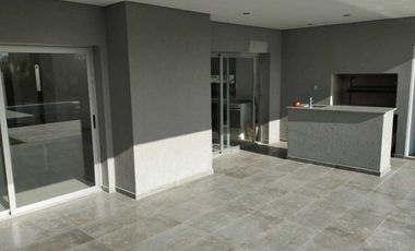 Alquiler Temporada - Anual Con Piscina - Minimalista Canning