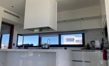 Casa Alquiler Anual Terralagos - Unica - Categoria Canning