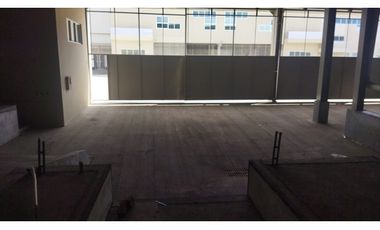 Se Alquila Galera de 2384 Mtrs en Tocumen