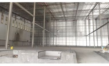 Se Alquila Galera de 2384 Mtrs en Tocumen