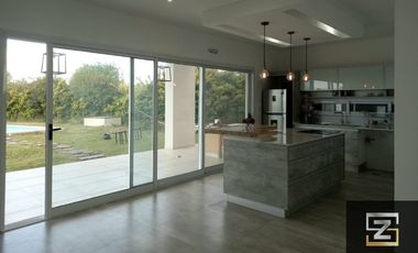 Casa En Alquiler Anual Vista A La Laguna - Canning