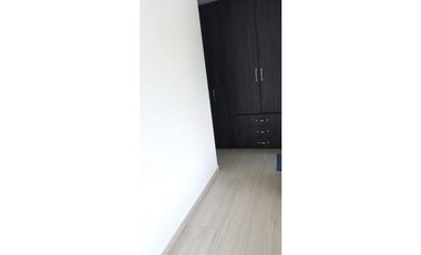VENDO HERMOSA CASA LA VEGA CUND. CONDOMINIO (r)