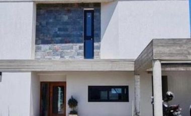 Casa en alquiler Terralagos Canning