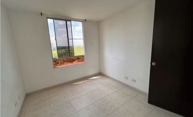 SE ALQUILA APTO VALLE DEL LILI UR REMANSOS DEL LILI CON ASCENSOR