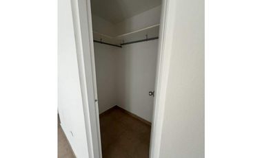 Apartamento en venta en Carrasquilla, cerca vía principal Vía España