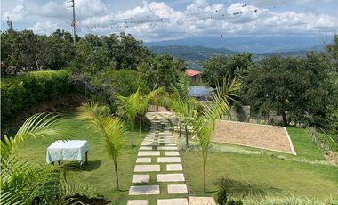 VENTA DE FINCA EN MESITAS NUEVA ESTRENAR