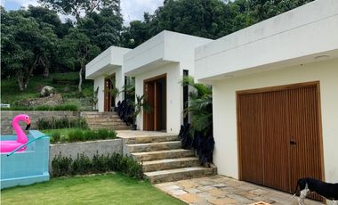 VENTA DE FINCA EN MESITAS NUEVA ESTRENAR